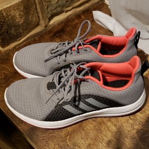 Adidas sz 9.5 ortholite sneakers